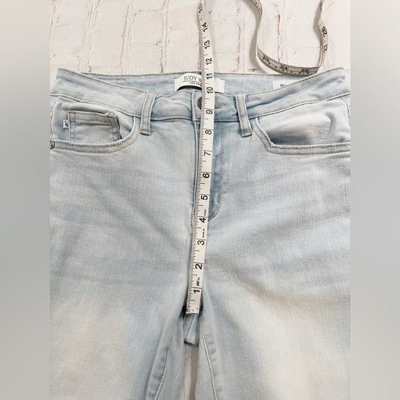 Judy blue skinny fit capri jean light wash stretch women’s size 7/28 - Picture 8 of 9